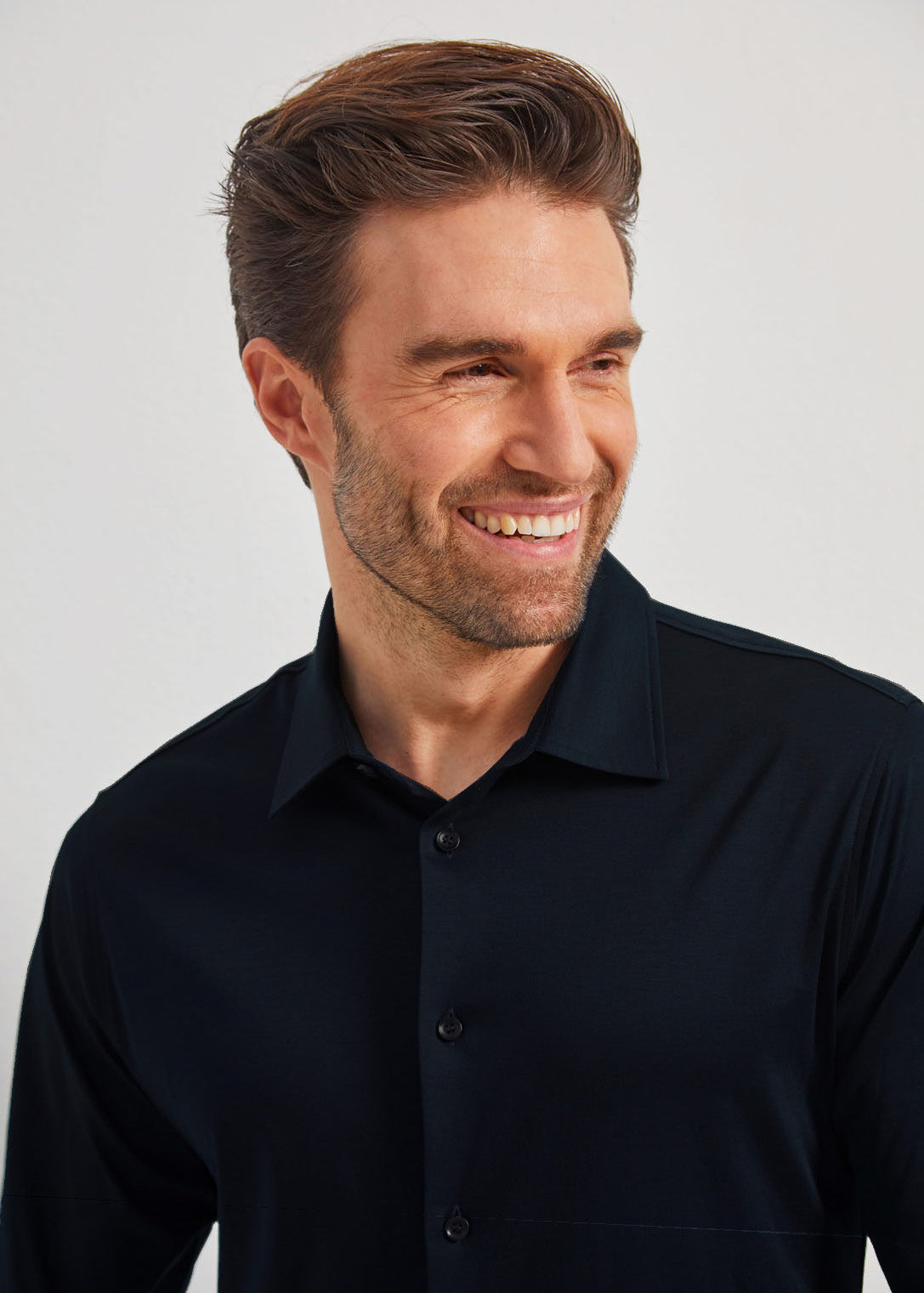 Classic Fit Jersey Schwarz